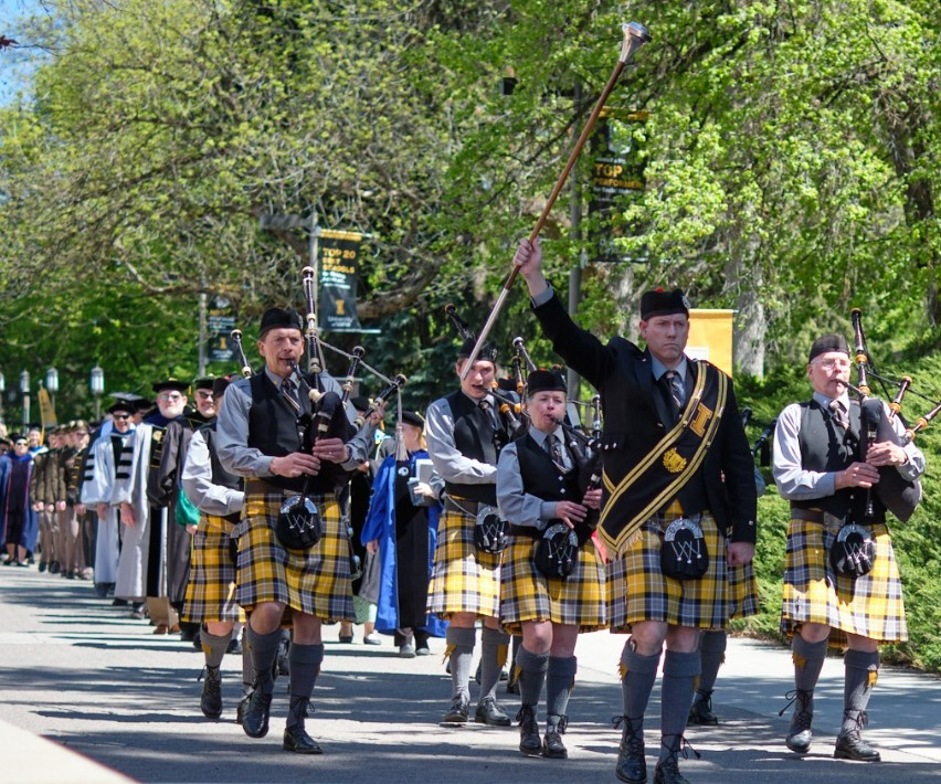 Bagpiping: Click link to see course information.